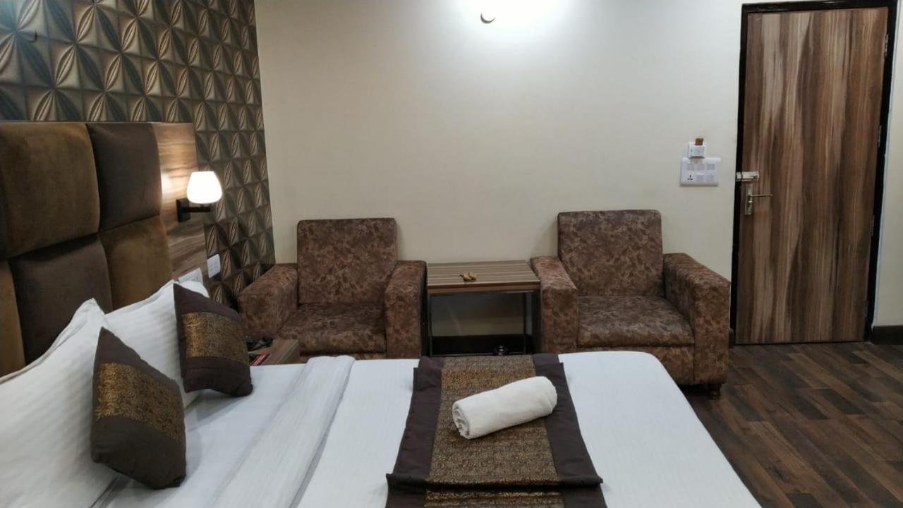 Hotel Singh Continetal Delhi  Exterior foto